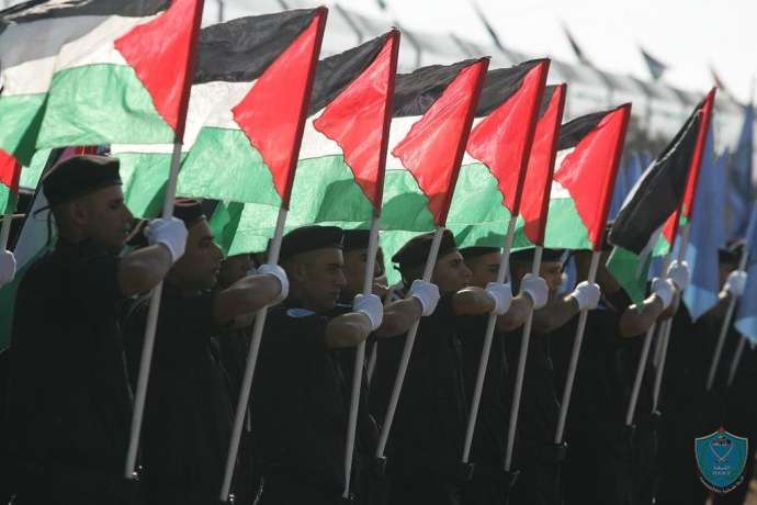 معا : مراسلنا بطولكرم يشهد تصرفا يثبت ان "الشرطة في خدمة الشعب والدين"