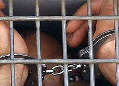 الشرطة تلقي القبض على (19) مطلوباً للعدالة في محافظة جنين