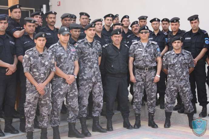 الاحتفال بتخريج الدورة التنشيطية السابعة لوحده الحراسات