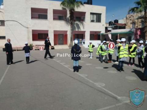 الشرطة تنظم يوماً مروياً لطالبات مدرسة بنات الإسراء الأساسية في قلقيلية