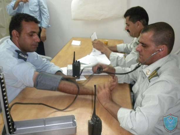 الشرطة و الخدمات الطبية العسكرية تنظمان يوم عمل طبي في قلقيلية