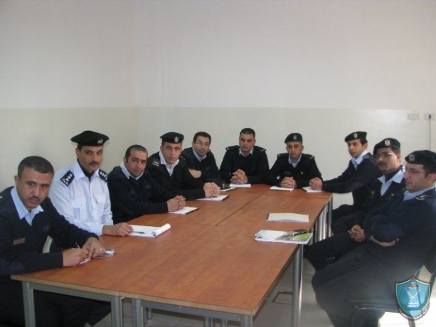 افتتاح دورة تحليل المعلومات المتقدمة في كلية الشرطة في أريحا