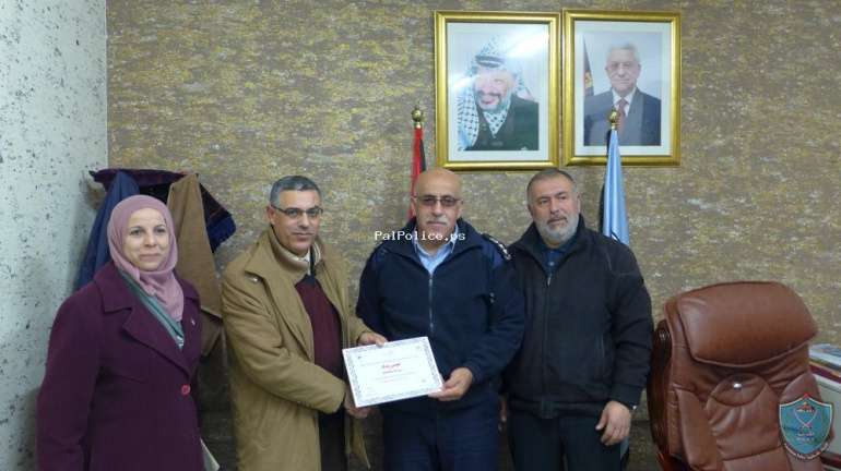 بلدية قلقيلية تكرم شرطة المحافظة