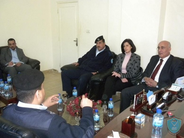 مشيدا بالشرطة : وزير العدل يزور مركز الإصلاح والتأهيل في نابلس