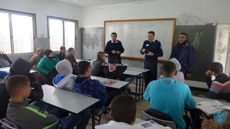 الشرطة تطلق المرحلة الرابعة من المحاضرات الشرطية لطلبة المدارس في قلقيلية