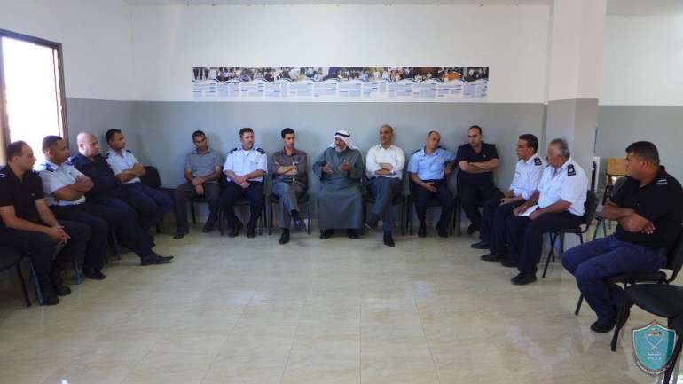 الشرطة تنظم محاضرة دينية لمنتسبيها بمناسبة شهر رمضان في طولكرم