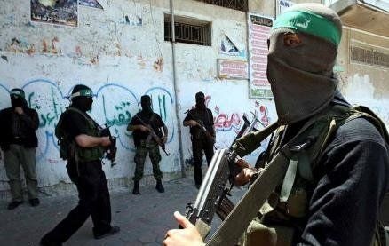 حماس تعتقل لواء شرطة متقاعد موسى عبد النبي في غزة
