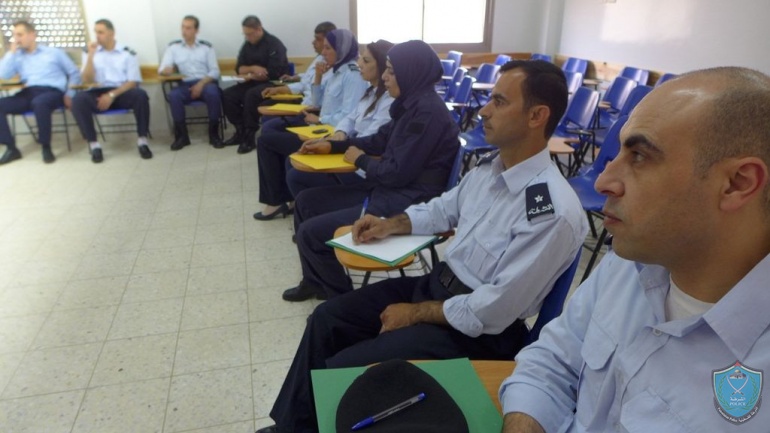 افتتاح دورة التصنيف الخاصة بمراكز الإصلاح في كلية فلسطين للعلوم الشرطية