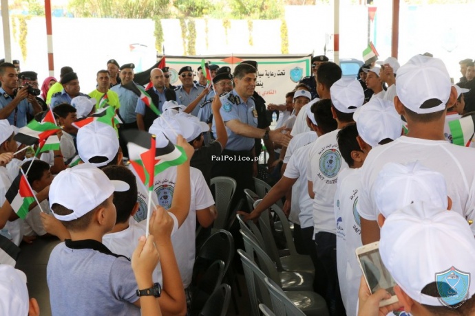 اللواء حازم عطا الله يشارك مرتبات الشرطة باختتام فعاليات النادي الصيفي الثاني لابناء الشرطة