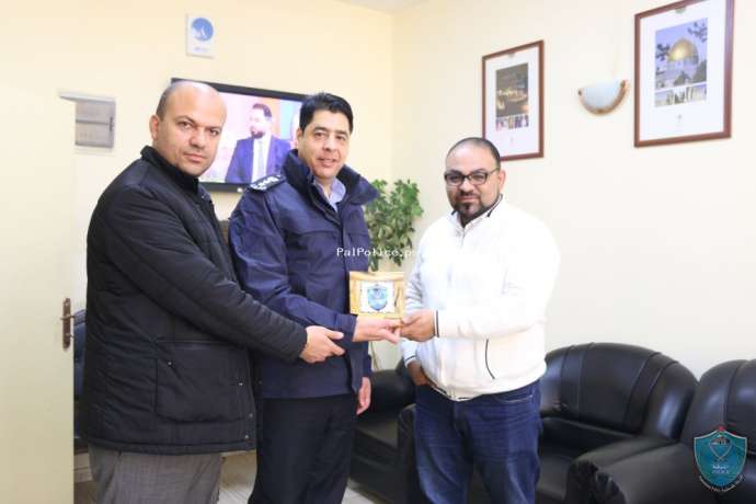 الشرطة وشبكة راية الاذاعية يبحثان سبل التعاون المشترك