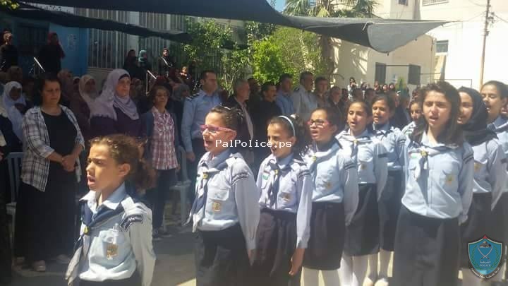 الشرطة في جنين تشارك عدد من المدارس في حضور فعاليات اليوم المفتوح