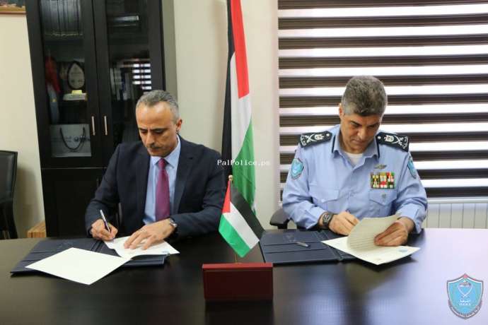 اللواء حازم عطا الله ومعالي الوزير علي أبو دياك يوقعان مذكرة تعاون لضمان الحقوق والحريات وتعزيز سيادة القانون