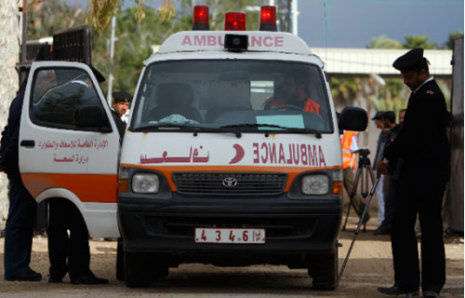 إصابة طفلين بحروق إثر انفجار قطعة من مركبة في الخليل