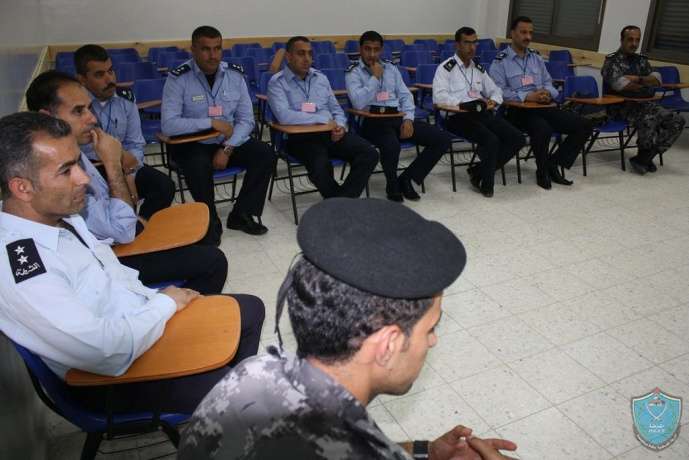 الشرطة تفتتح دورة حول حقوق الإنسان في أريحا