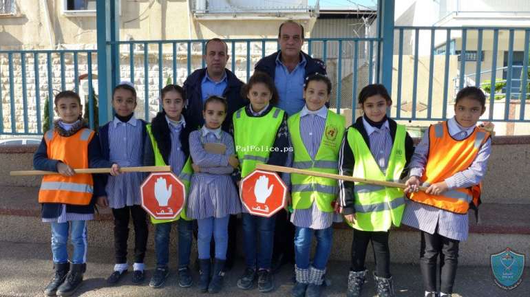 الشرطة تنظم يوما مرويا لطالبات مدرسة وكالة الغوث الأساسية في قلقيلية