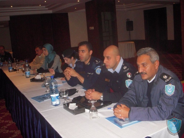 الشرطة تشارك في ورشة عمل تحت عنوان القانون والنظام القضائي وحرية الصحافة والتعبير في رام الله