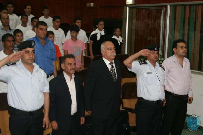 الشرطة تشارك في إطلاق مبادرة بعنوان (نحو بيئة مدرسية خالية من العنف) في قلقيلية