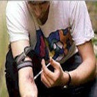 الشرطة تضبط ١٠ سم من مادة الميثادول المخدر في رافات