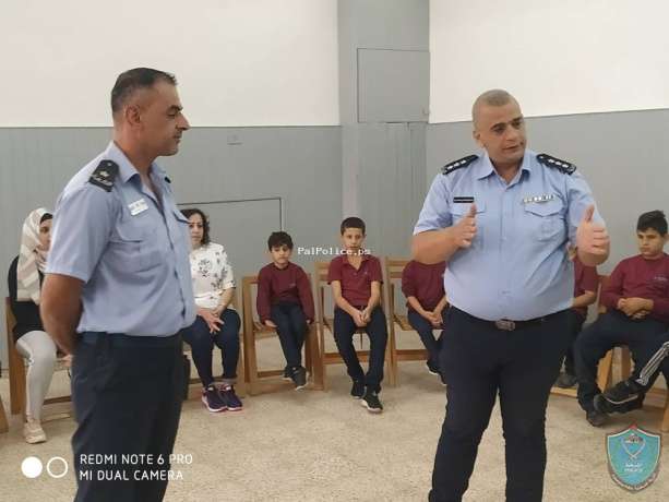 الشرطة تنظم محاضرة حول السلامة المرورية لطلاب مدرسة سيرا في بيت لحم