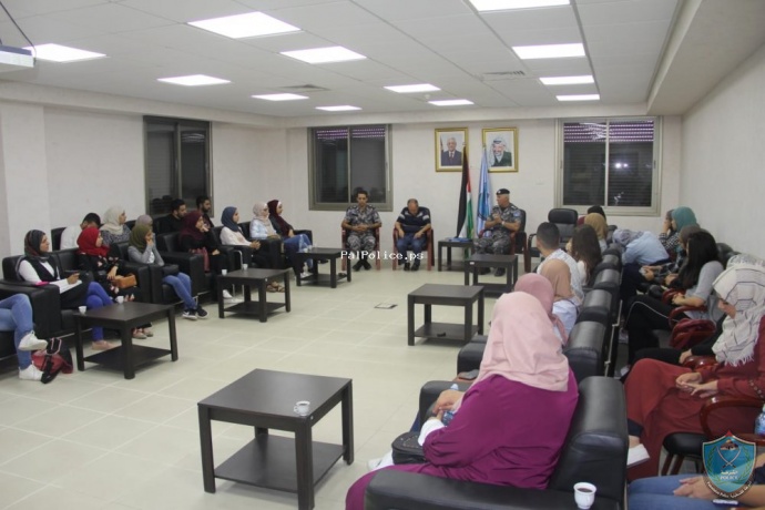 كلية فلسطين للعلوم الشرطية تستضيف 38 طالبا من جامعة بير زيت