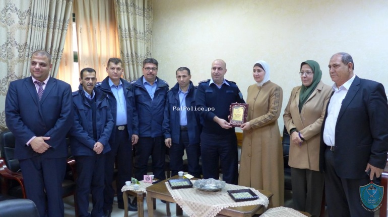 بمناسبة يوم المعلم الفلسطيني  الشرطة تكرم أسرة التربية والتعليم في قلقيلية