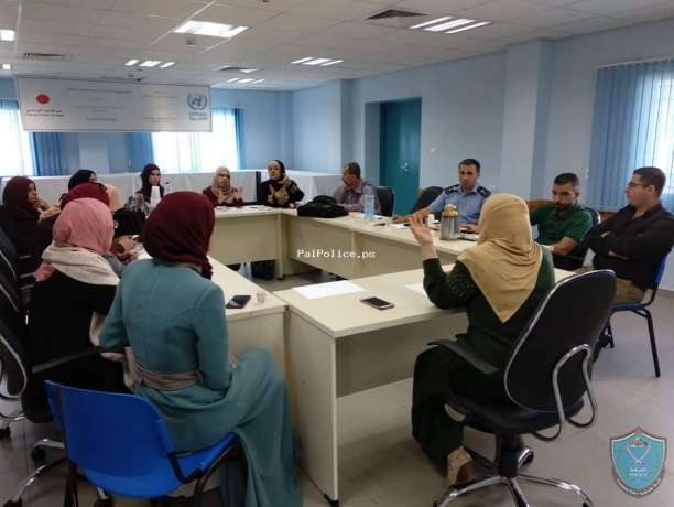 الشرطة تشارك في اجتماع تنسيقي لشبكة حماية الطفولة في قلقيلية