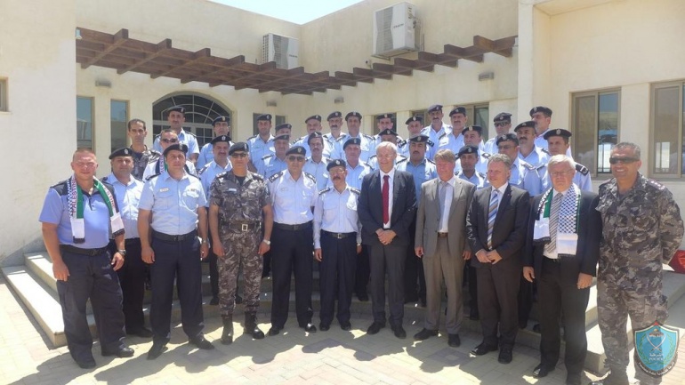 الشرطة الفلسطينية والألمانية يختتمان مشروع التدريب المشترك في اريحا