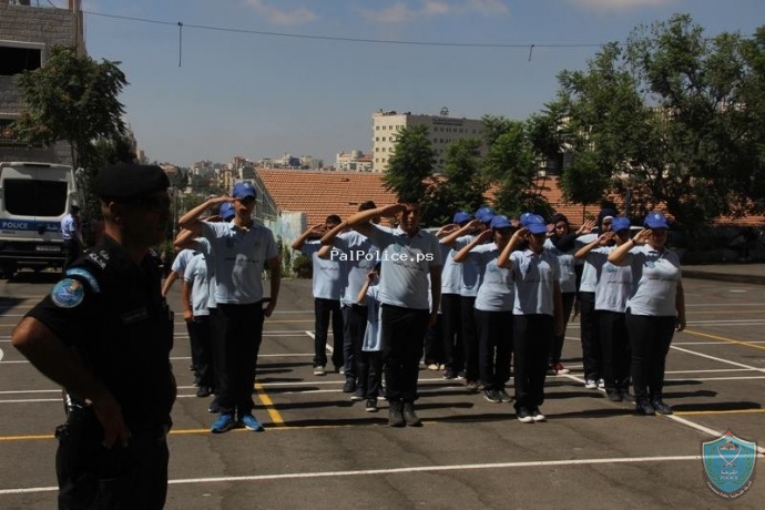 الشرطة تنظم يوم تدريبي للشرطي الصغير في مدارس رام الله والبيرة