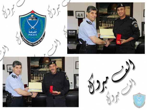 اللواء حازم عطا الله يمنح (جائزة الشرطة للتميز) لضباط شرطة