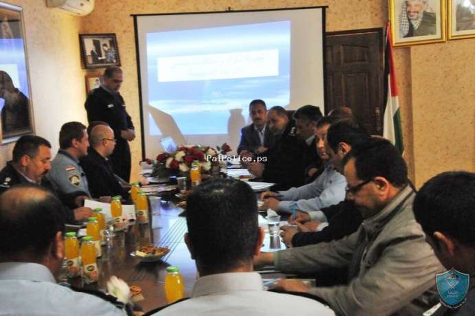 الشرطة تعقد ورشة عمل حول أهمية مدونة السلوك في طوباس