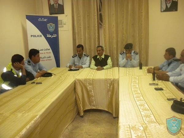 الشرطة تنظم محاضرة عن حقوق المعاق لادارة المرور في أريحا