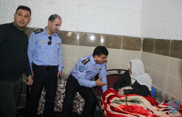 بتعليمات من السيد  اللواء حازم عطا الله  "الشرطة ترمم منزلا يعاني أصحابه من أوضاع صعبة" في طولكرم