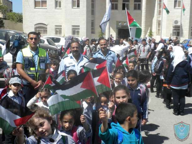الشرطة تشارك في إحياء فعاليات يوم الطفل الفلسطيني في سلفيت