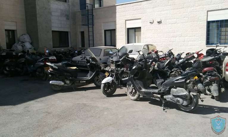 الشرطة تضبط 20 دراجة نارية غير قانونية في الخليل