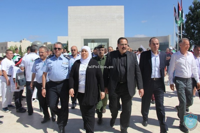 الشرطة تشارك وتؤمن انطلاق يوم فلسطين الالومبي في رام الله