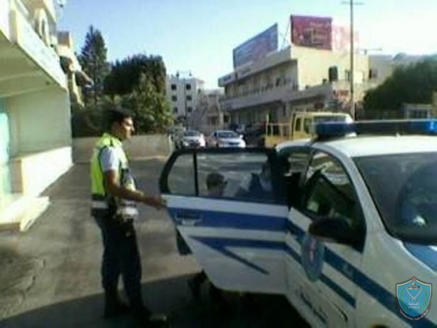 الشرطة تضبط حافلة نقل طلاب تجاوزت حمولتها بــ 9 راكب في بيت لحم
