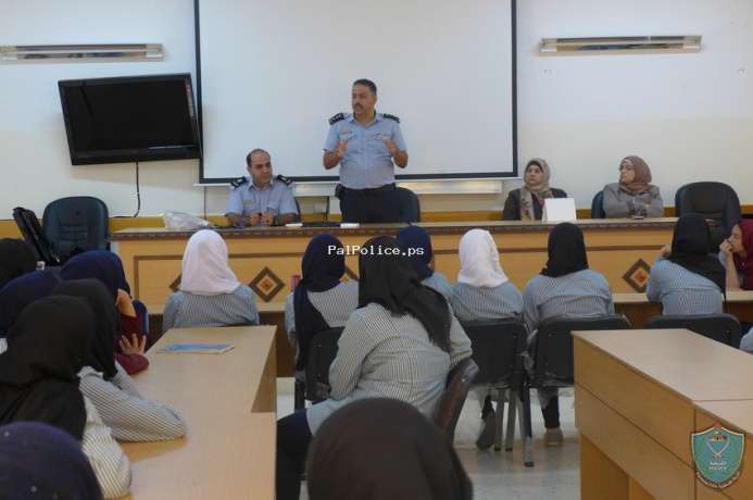 الشرطة تنظم محاضره حول مخاطر مواقع التواصل الاجتماعي في طوباس