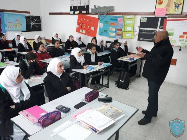 الشرطة تنظم محاضرات توعية بمدرسة بنات مسقط الثانوية في بيت لحم