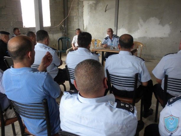 ندوة للمفوض السياسي العام للشرطة في طوباس