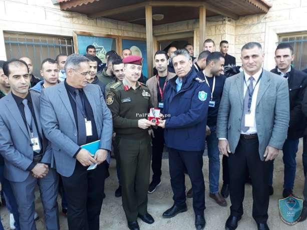 الشرطة تستقبل وفد من هيئة التدريب العسكري لقوى الامن و دورة القيادات التأسيسية الرابعة عشر بطوباس
