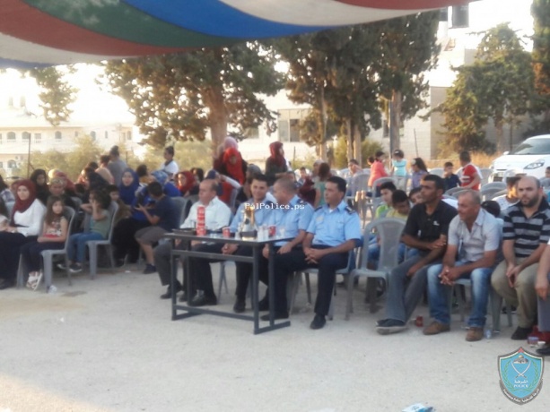 الشرطة تشارك بحفل تخريج المشاركين في مخيم صيفي في بلدة رأس كركر