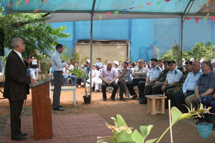 الشرطة تشارك في افتتاح مشروع زراعة التوت الأرضي في قلقيلية