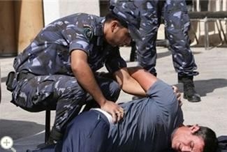 الشرطة تفض شجاراً وتلقي القبض على 5 أشخاص في نابلس