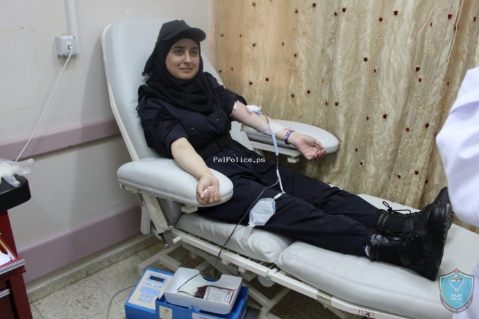 الشرطة تطلق حملة للتبرع بالدم لصالح المشفى الحكومي في اريحا