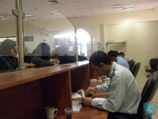 1000 معتمر غادروا عبر معبر الكرامة اليوم الأربعاء