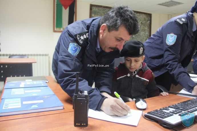 أمنية الطفل يامن بأن يصبح شرطياً واقع ينبض بروح الأمل